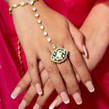 Ishq Hathful